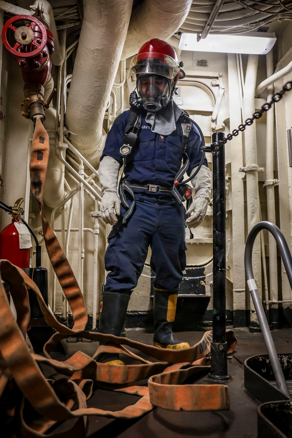 USS Iwo Jima Conducts a Damage Control Training Team Evolution