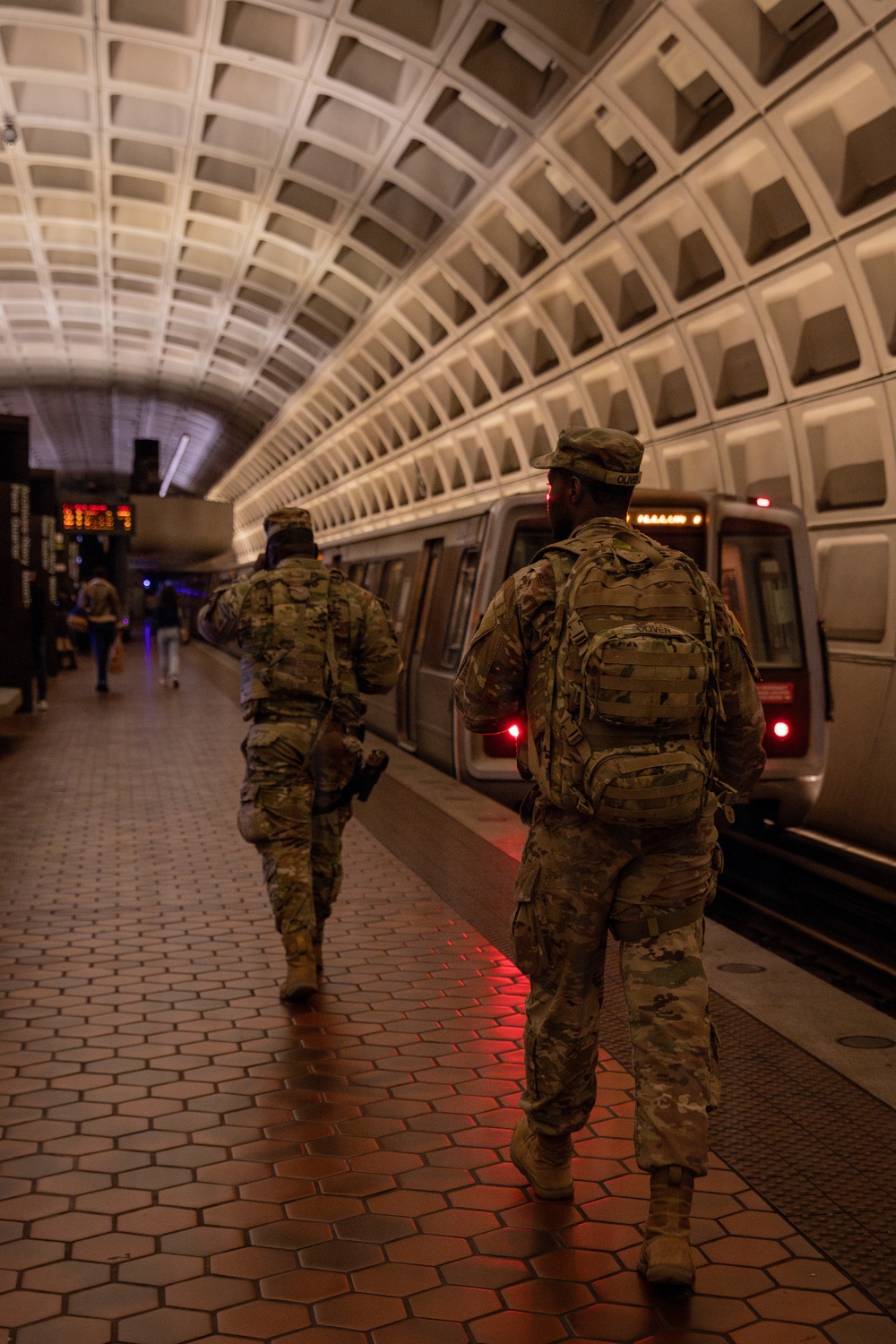 Mississippi Army National Guard Soldiers on patrol in the Washington Metro Mississippi Army National Guard Soldiers on patrol in the Washington Metro