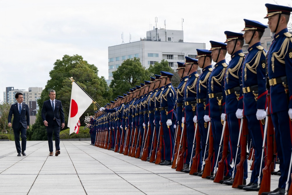 SW Hegseth Meets With Japan MoD, Visits Yokota AB Troops SW Hegseth Meets With Japan MoD, Visits Yokota AB Troops