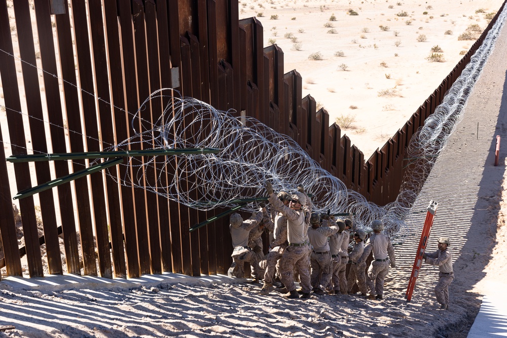 JTF-SB Marines Strengthen Southern Border Barrier JTF-SB Marines Strengthen Southern Border Barrier