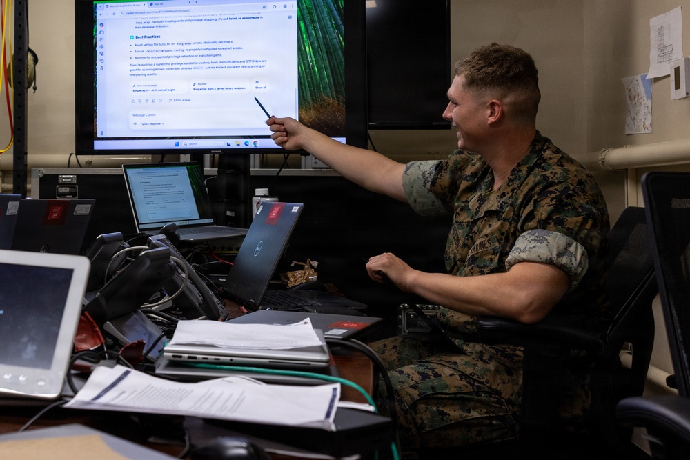 3d Cyber Warfare Company Marines compete in Cyber Red Zone 26-1