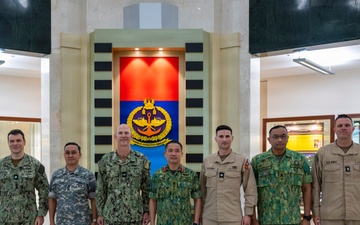 DESRON 7 Deputy Commodore Visits the Royal Brunei Armed Forces during CARAT Brunei 2025