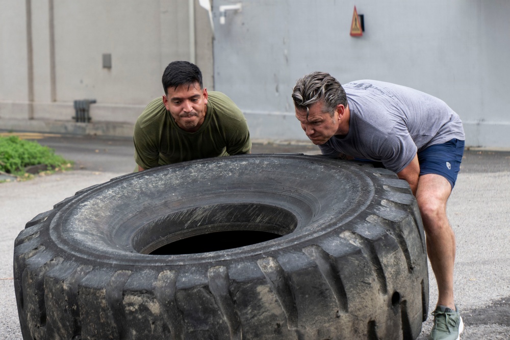 SW Hegseth Trains With Service Members in Malaysia SW Hegseth Trains With Service Members in Malaysia
