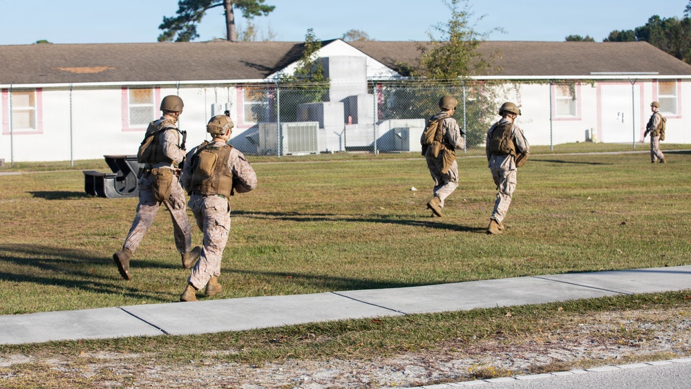 Marine Corps Combat Service Support Schools participate in Exercise Urgent Response