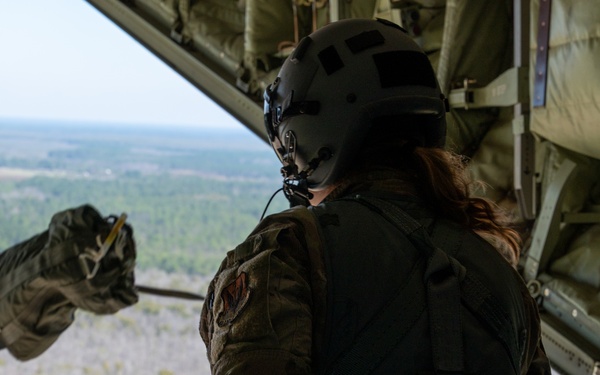 Airmen showcase expertise in air delivery operations