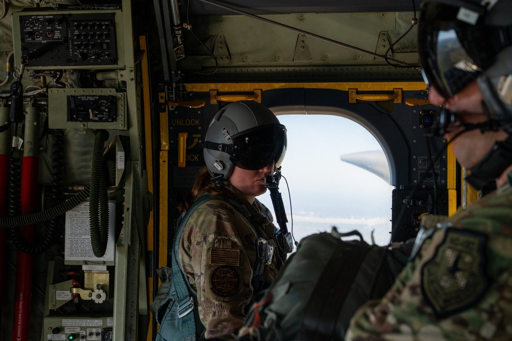 Airmen showcase expertise in air delivery operations
