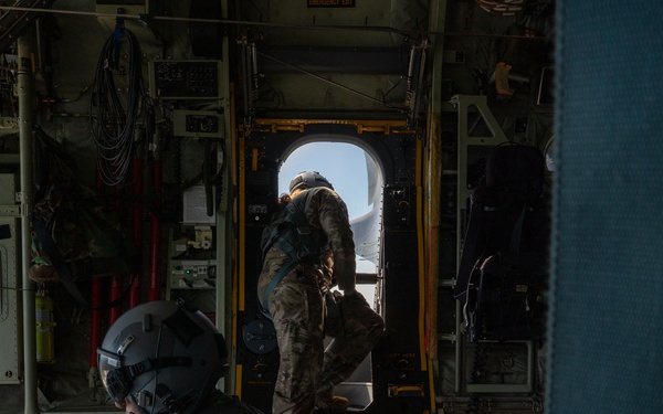 Airmen showcase expertise in air delivery operations