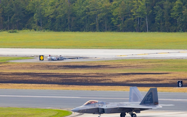 F-22 Raptor Ignites the Sky at NAS Oceana