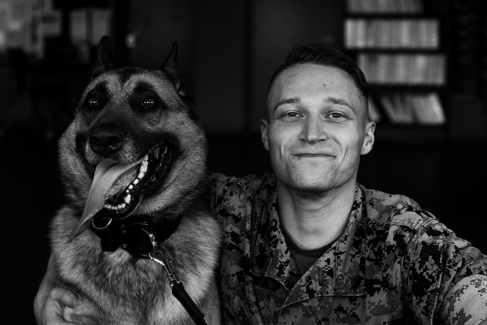 Training, Trust and the Bond Behind the Badge Training, Trust and the Bond Behind the Badge