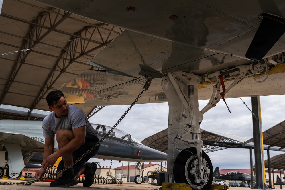 T-38 Fueling Operations T-38 Fueling Operations