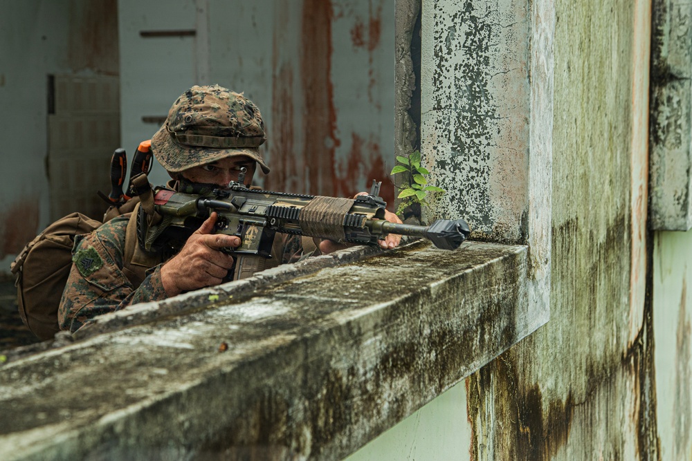 Combined Jungle Operations Training Course React to Contact Mission