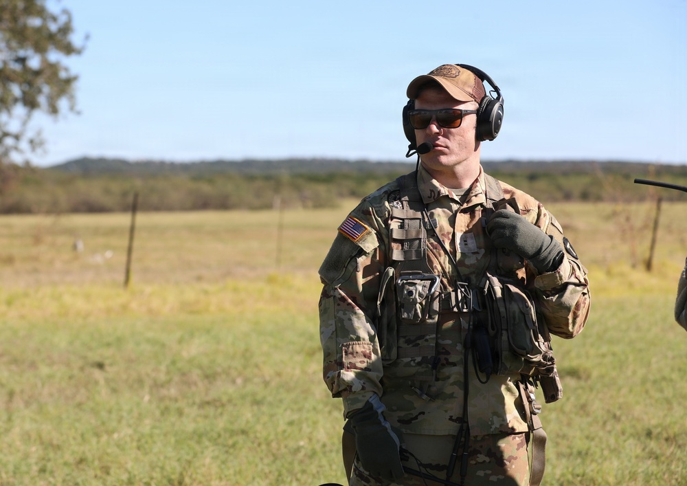 1-108th Assault Helicopter Battalion Conducts Bucket Training 1-108th Assault Helicopter Battalion Conducts Bucket Training