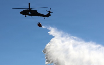 1-108th Assault Helicopter Battalion Conducts Bucket Training