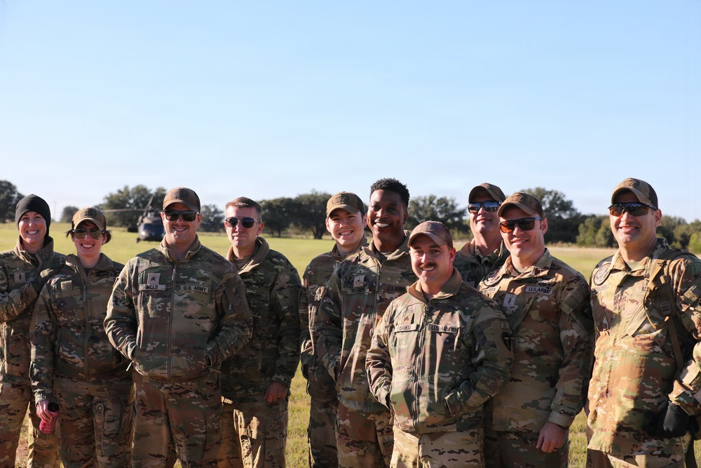 1-108th Assault Helicopter Battalion Conducts Bucket Training 1-108th Assault Helicopter Battalion Conducts Bucket Training