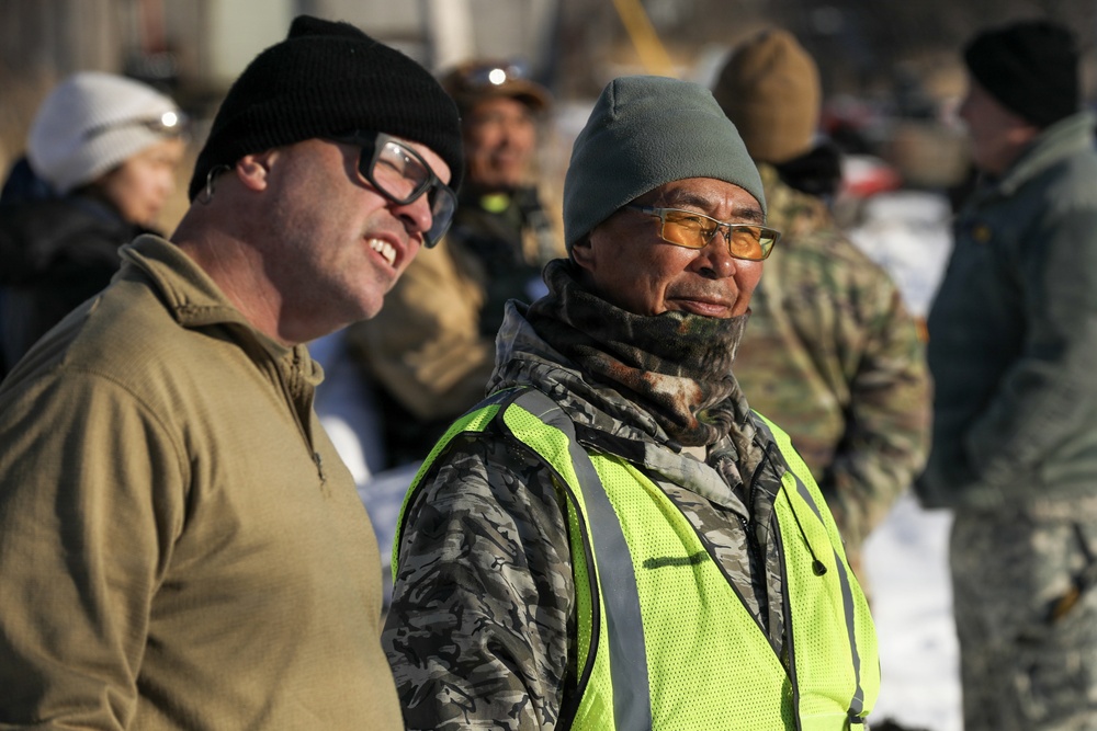 AKOM continues relief efforts at Napaskiak, Alaska during Operation Halong Response AKOM continues relief efforts at Napaskiak, Alaska during Operation Halong Response