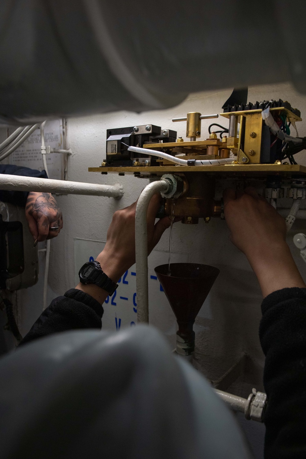 Ronald Reagan Sailors Keep Equipment Maintained