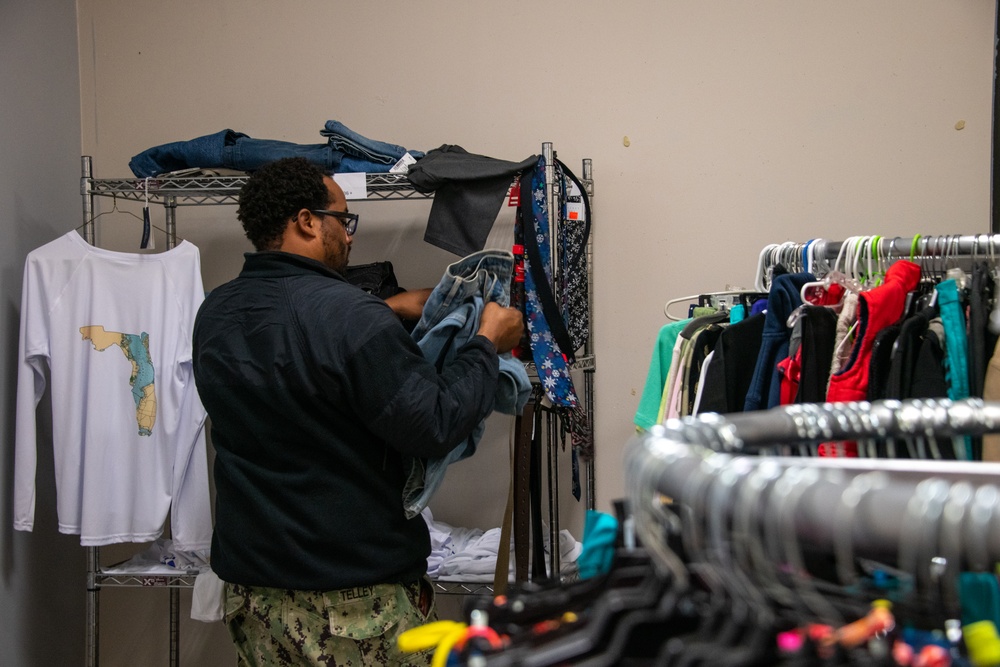 Sailors Utilize Chapel Closet