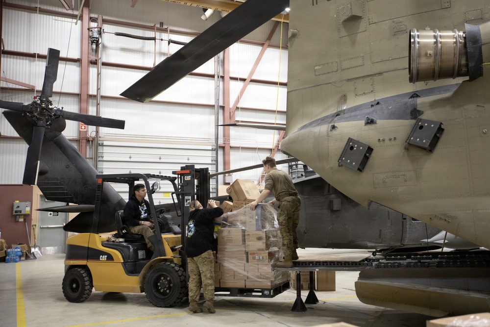 AKOM delivers relief supplies to Nunapitchuk, Alaska during Operation Halong Response AKOM delivers relief supplies to Nunapitchuk, Alaska during Operation Halong Response