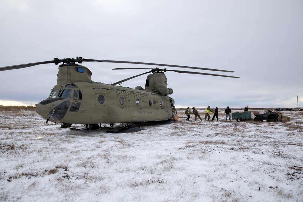 AKOM delivers relief supplies to Nunapitchuk, Alaska during Operation Halong Response AKOM delivers relief supplies to Nunapitchuk, Alaska during Operation Halong Response