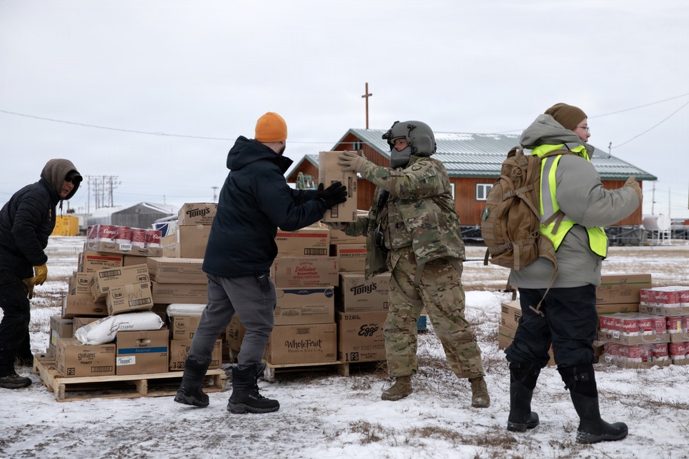 AKOM delivers relief supplies to Nunapitchuk, Alaska during Operation Halong Response AKOM delivers relief supplies to Nunapitchuk, Alaska during Operation Halong Response