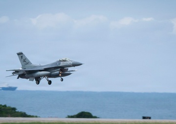 New Jersey F-16s round out latest U.S. fighter rotation at Kadena