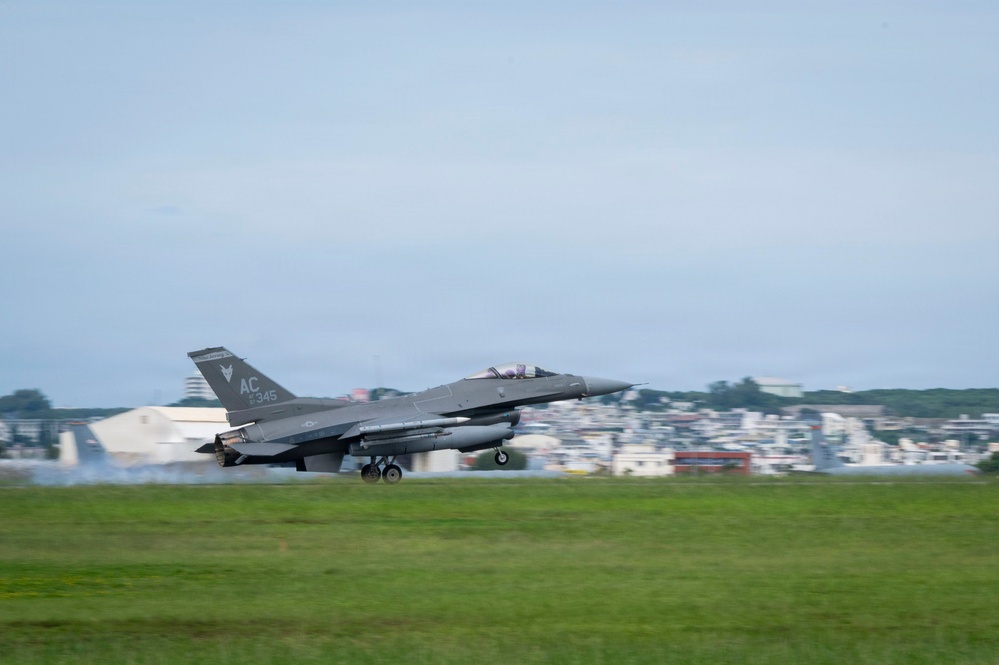 New Jersey F-16s round out latest U.S. fighter rotation at Kadena
