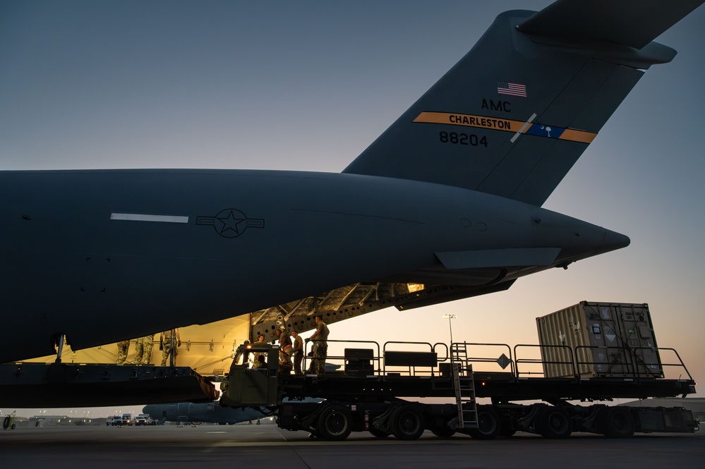16th EAS delivers cargo within CENTCOM