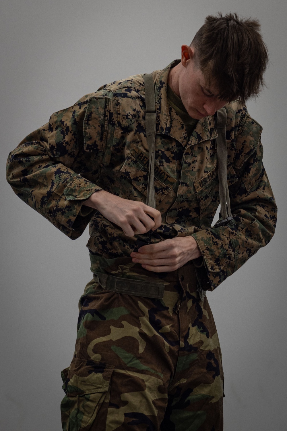 U.S. Marines and Sailors receive CBRN equipment familiarization training ahead of military activities