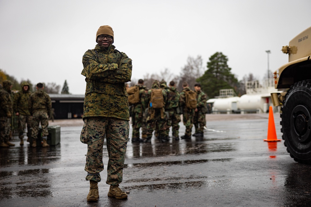 U.S. Marine Corps decontamination teams receive CBRN training