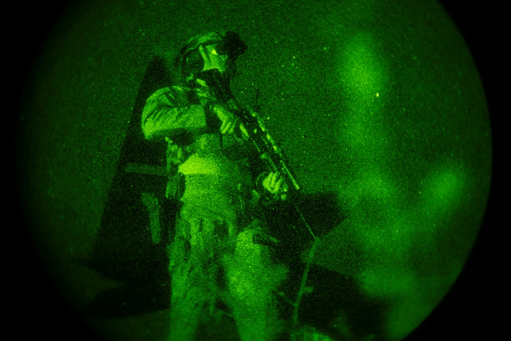 726th EMSS Fly-Away Security conducts defensive operations in support of air mobility mission