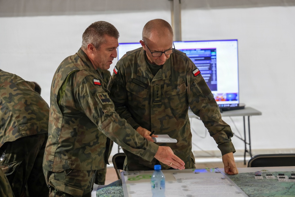 Avenger Triad 25 Avenger Triad 25