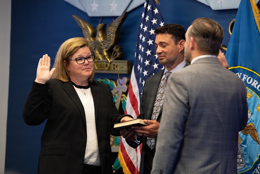 Ms. Shelley A. Verdejo being sworn in