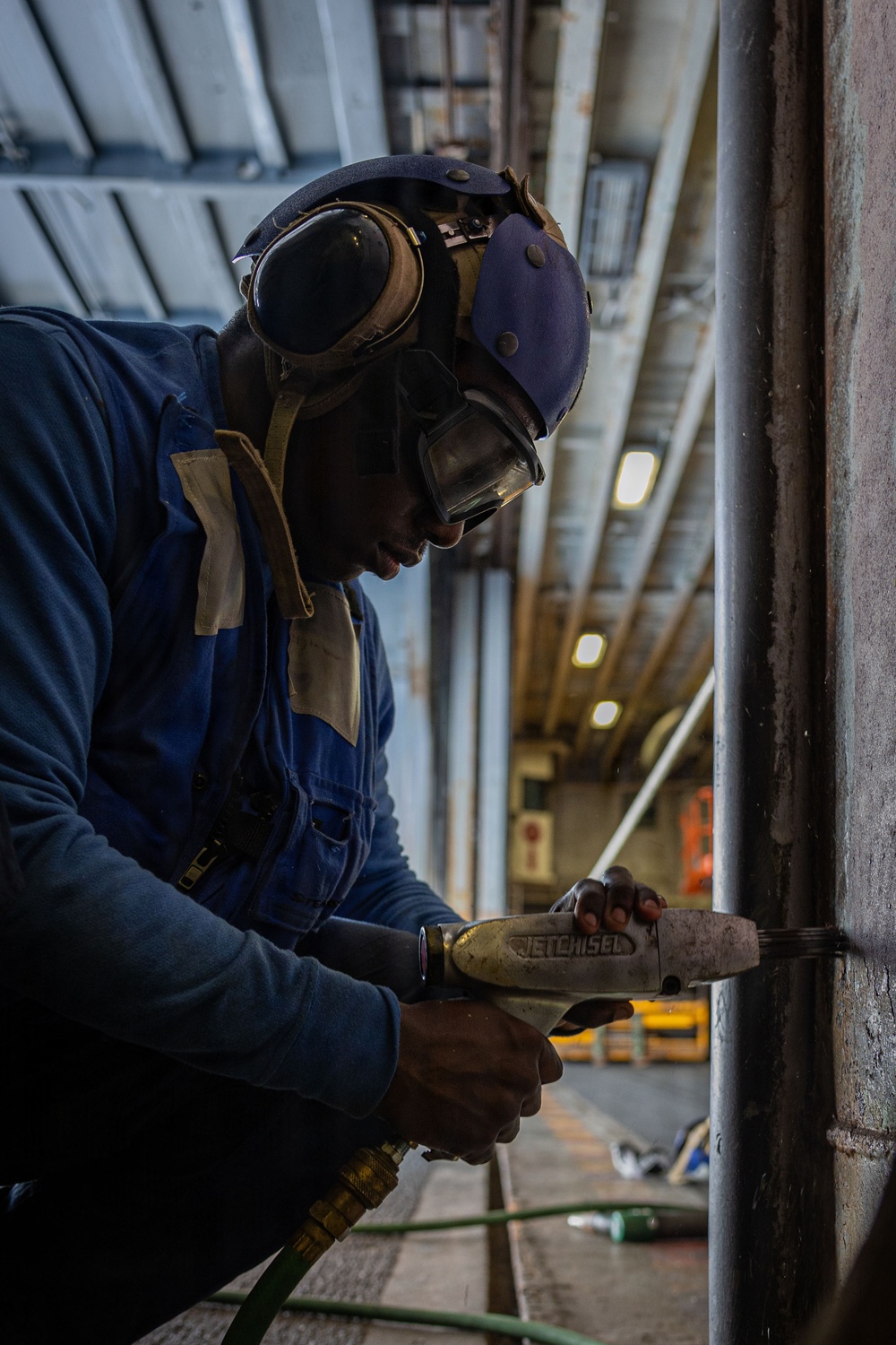 USS Iwo Jima Sailors Conduct Preservation