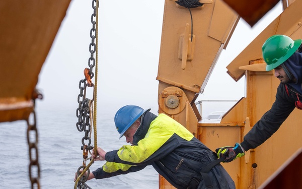U.S. Coast Guard Cutter Healy commences NABOS mission in Arctic Ocean