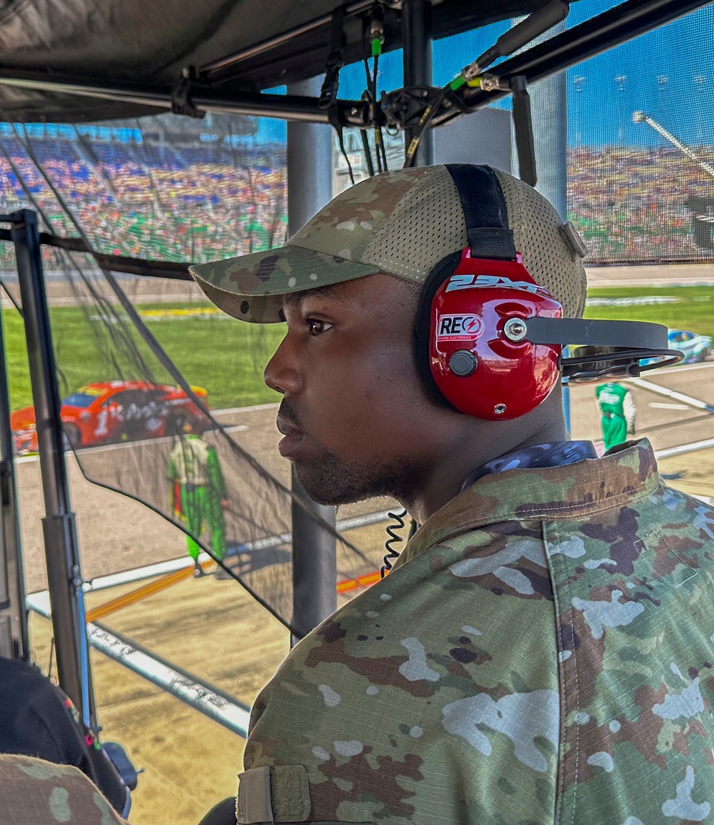 Whiteman Airmen team up with NASCAR driver Bubba Wallace