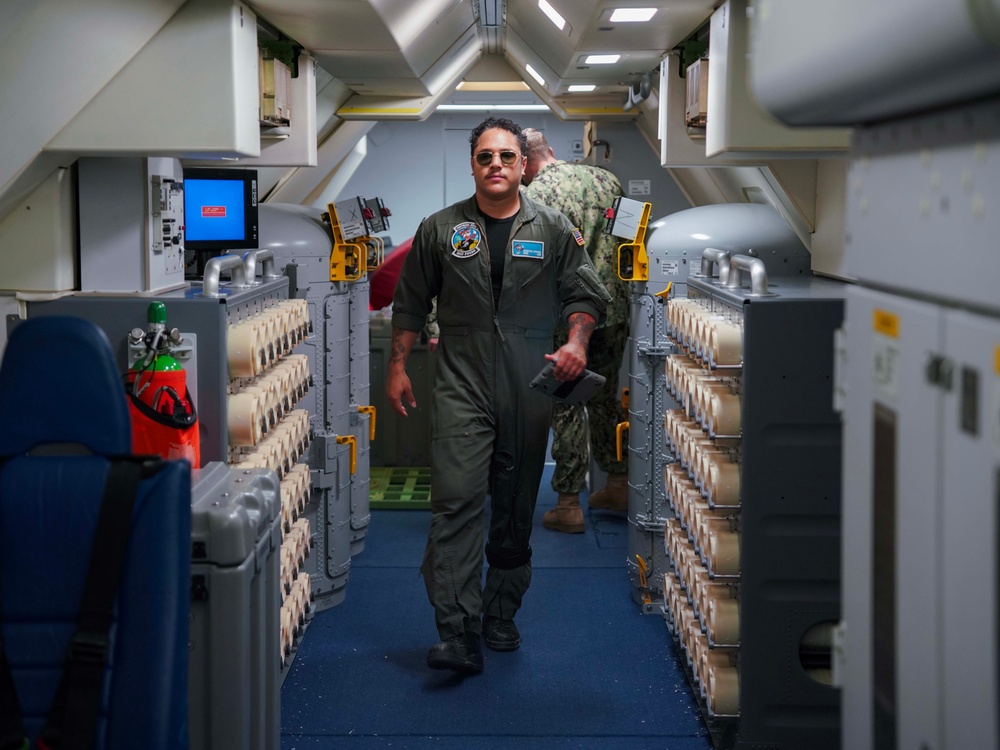 VP-5 OPERATIONS AT NAVAL AIR STATION SIGONELLA VP-5 OPERATIONS AT NAVAL AIR STATION SIGONELLA