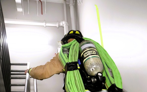 Fort McCoy firefighter-EMT honors emergency responders of 9-11 during post event