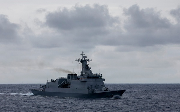Australia, New Zealand, Philippines and U.S. Conduct Maritime Cooperative Activity
