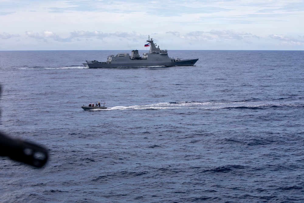 Australia, New Zealand, Philippines and U.S. Conduct Maritime Cooperative Activity Australia, New Zealand, Philippines and U.S. Conduct Maritime Cooperative Activity