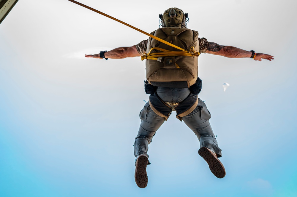 82nd EQRS Conducts Jump Proficiency Training