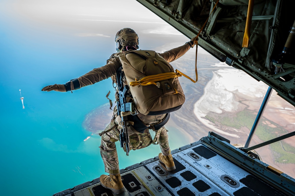 82nd EQRS Conducts Jump Proficiency Training