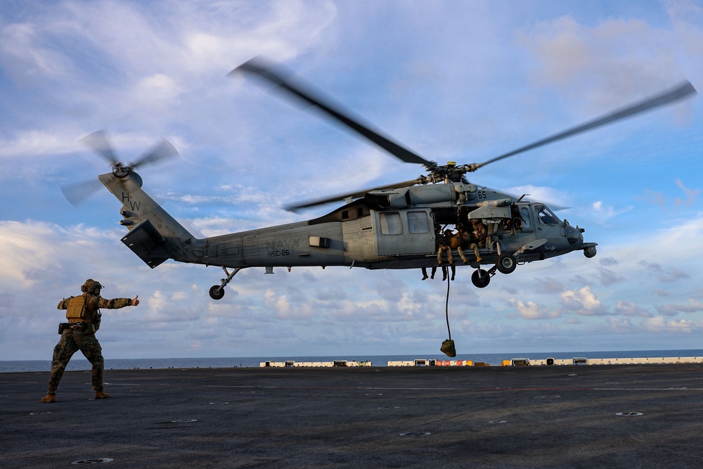 Marines Conduct Fast Rope Training