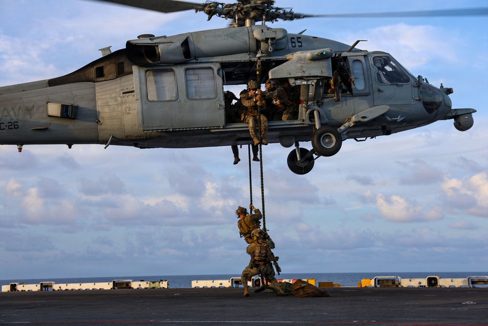 Marines Conduct Fast Rope Training