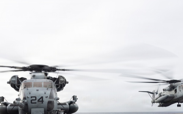 22nd MEU(SOC) | Marines Depart San Antonio to Train