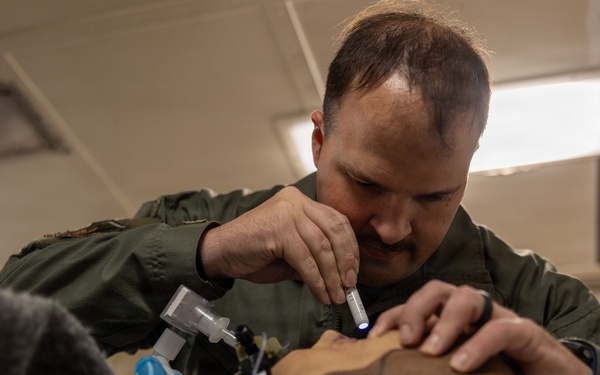 22nd MEU(SOC) | CLB 26 Corpsman Conduct En Route Care Training