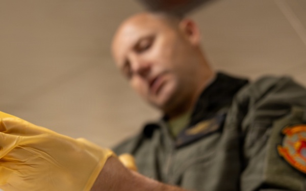 22nd MEU(SOC) | CLB 26 Corpsman Conduct En Route Care Training