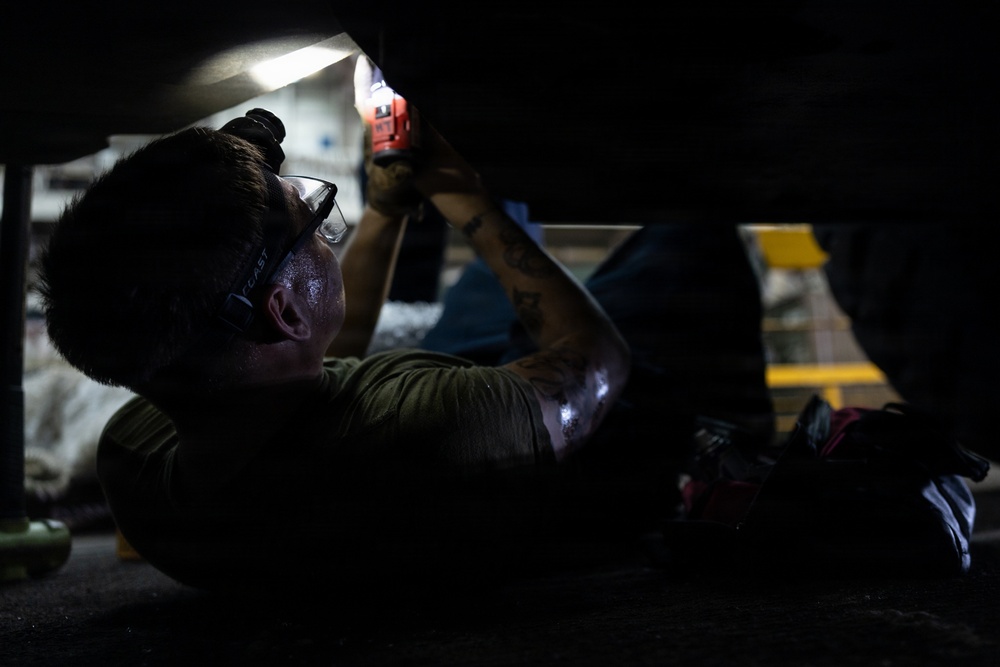 22nd MEU(SOC) | CLB 26 Conduct Heavy Equipment Maintenance