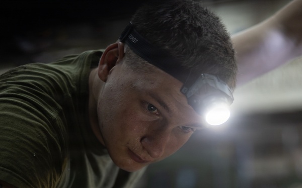 22nd MEU(SOC) | CLB 26 Conduct Heavy Equipment Maintenance