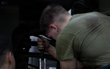 22nd MEU(SOC) | CLB 26 Conduct Heavy Equipment Maintenance