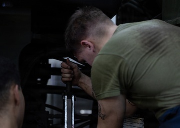 22nd MEU(SOC) | CLB 26 Conduct Heavy Equipment Maintenance